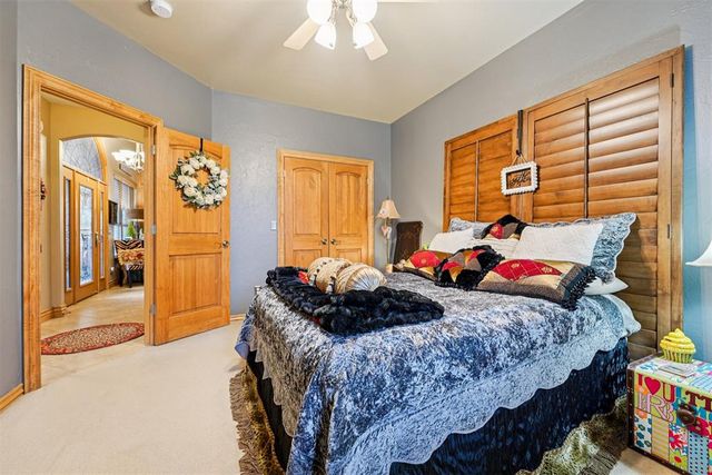 1301 Red Oak Lane, Blanchard, OK 73010