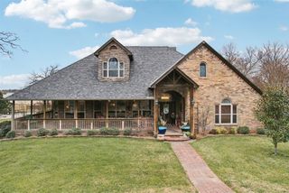 1301 Red Oak Lane, Blanchard, OK 73010