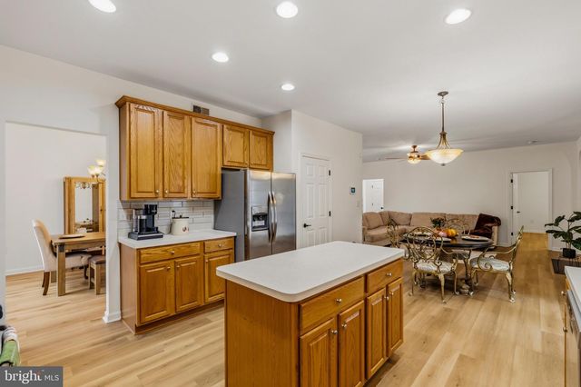 35227 BALMORAL DR, Locust Grove, VA 22508