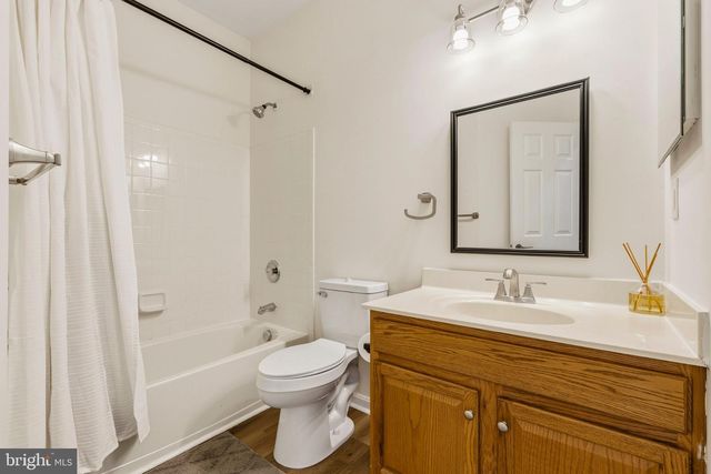 35227 BALMORAL DR, Locust Grove, VA 22508