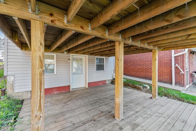 928 Indiana Ave, Glassport, PA 15045