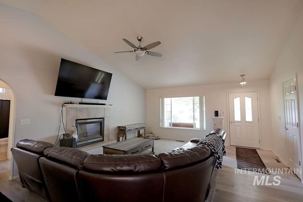292 Whispering Pine, Twin Falls, ID 83301 photo 5