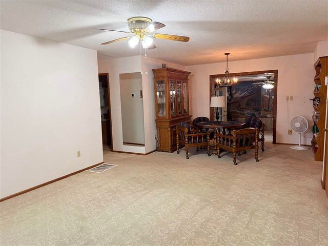 2810 NW Lynn Circle, Lawton, OK 73507