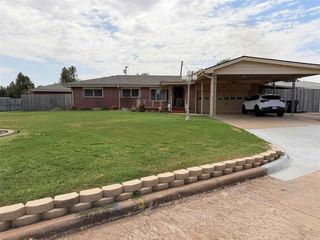 2810 NW Lynn Circle, Lawton, OK 73507