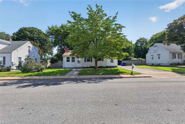 139 Andrews Avenue, West Warwick, RI 02893