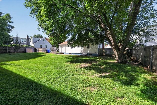139 Andrews Avenue, West Warwick, RI 02893