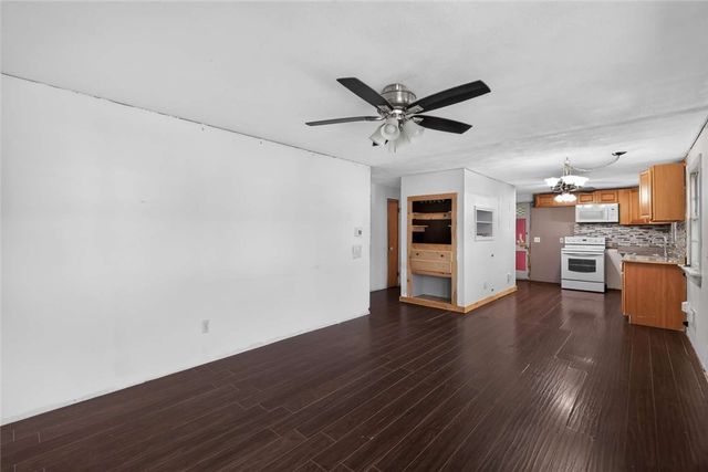 139 Andrews Avenue, West Warwick, RI 02893