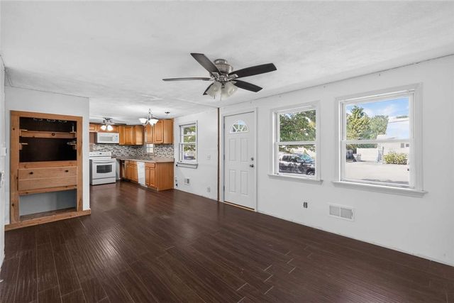 139 Andrews Avenue, West Warwick, RI 02893