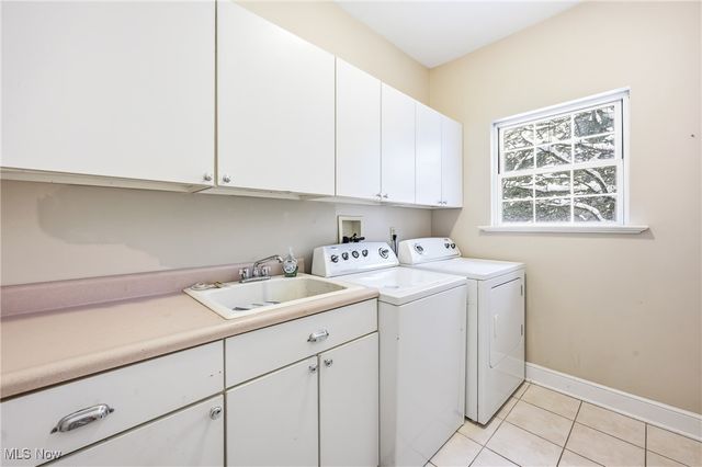 103 Westwind, Warren, OH 44484