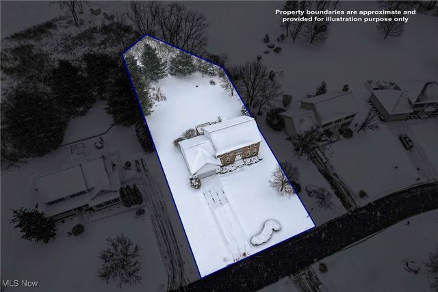 103 Westwind, Warren, OH 44484