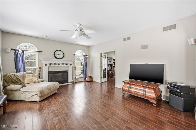 103 Westwind, Warren, OH 44484