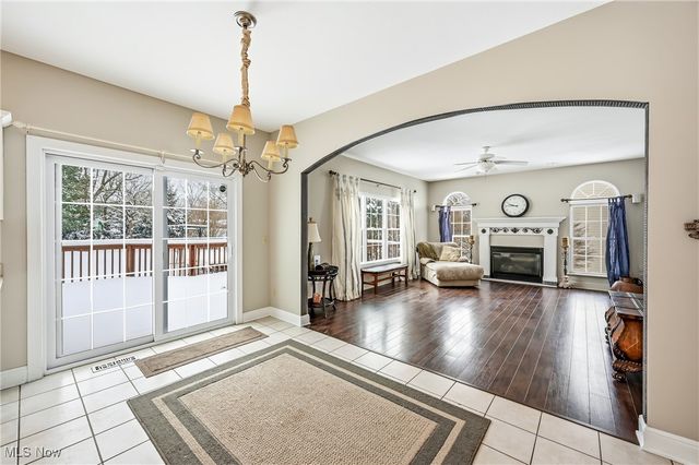 103 Westwind, Warren, OH 44484