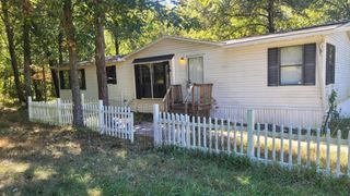 7304 N WAGON TRAIL RD, Columbia, MO 65202