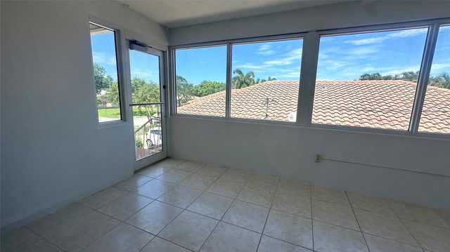 1900 NE 29th Street 2c, Lighthouse Point, FL 33064