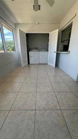 1900 NE 29th Street 2c, Lighthouse Point, FL 33064