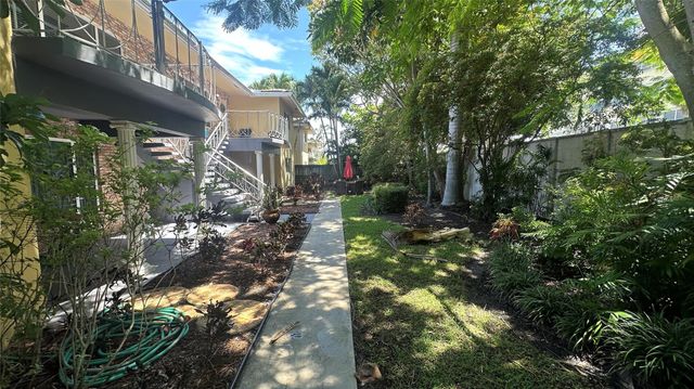 1900 NE 29th Street 2c, Lighthouse Point, FL 33064