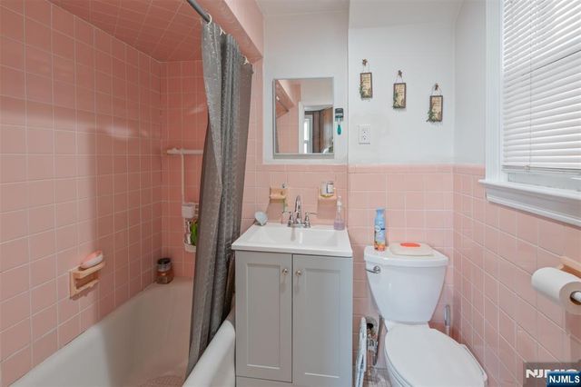 307 Washington Avenue, Hackensack, NJ 07601