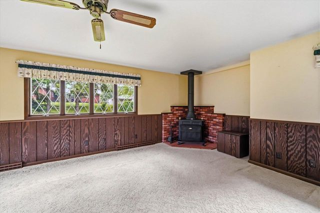 250 E Monroe STREET, Port Washington, WI 53074