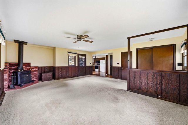 250 E Monroe STREET, Port Washington, WI 53074