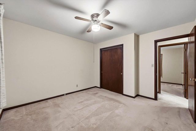 250 E Monroe STREET, Port Washington, WI 53074