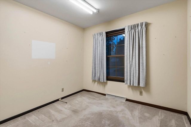 250 E Monroe STREET, Port Washington, WI 53074