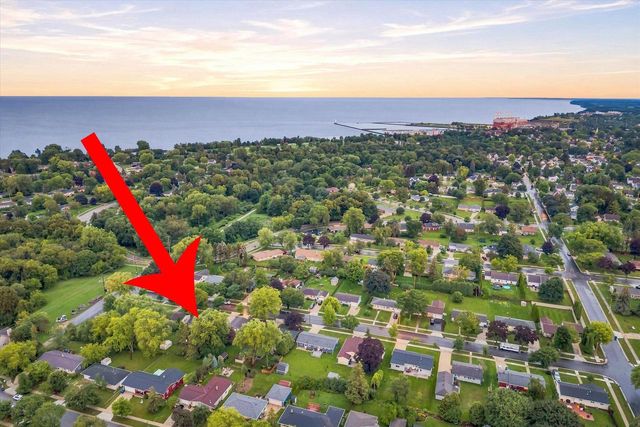 250 E Monroe STREET, Port Washington, WI 53074