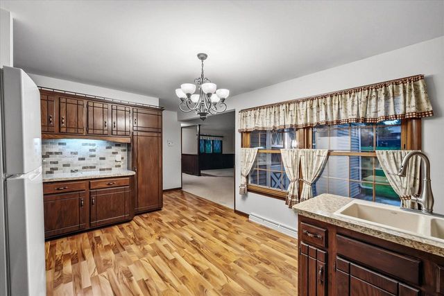 250 E Monroe STREET, Port Washington, WI 53074