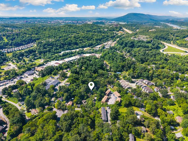 108 Goodson Avenue, Chattanooga, TN 37405