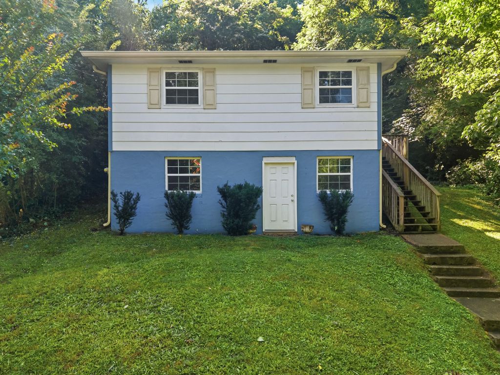 108 Goodson Avenue, Chattanooga, TN 37405