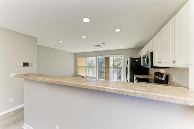 8626 MAJESTIC ELM COURT, Lakewood Ranch, FL 34202