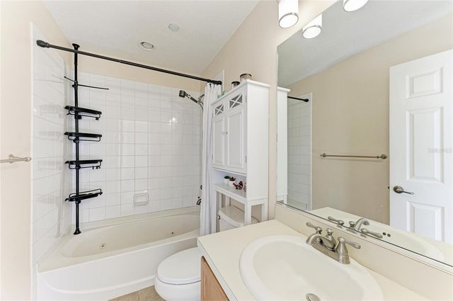 8626 MAJESTIC ELM COURT, Lakewood Ranch, FL 34202