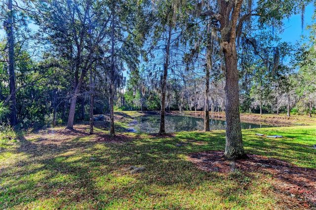 8626 MAJESTIC ELM COURT, Lakewood Ranch, FL 34202