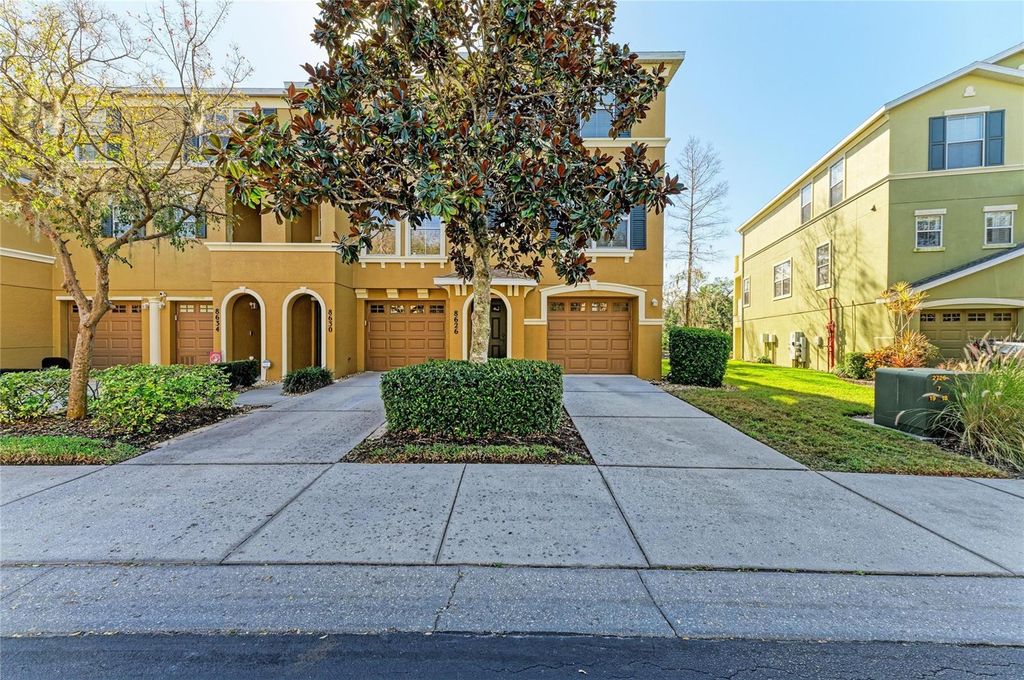 8626 MAJESTIC ELM COURT, Lakewood Ranch, FL 34202