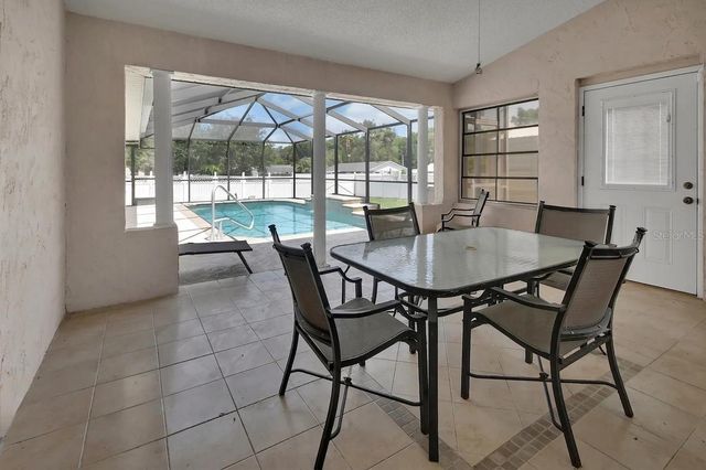 7330 SE 109TH PLACE, Belleview, FL 34420