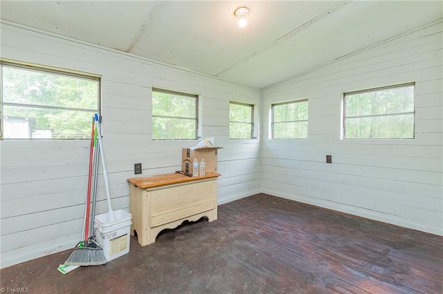 171 Bob Callicut Drive, Lexington, NC 27292
