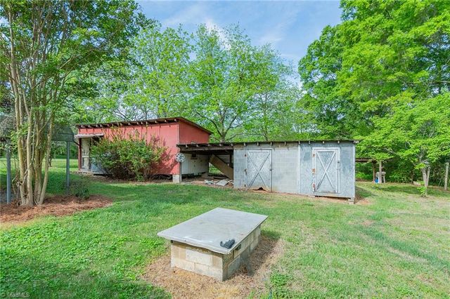 171 Bob Callicut Drive, Lexington, NC 27292