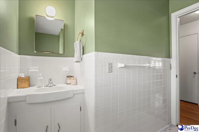 1807 Nottingham Drive, Florence, SC 29505