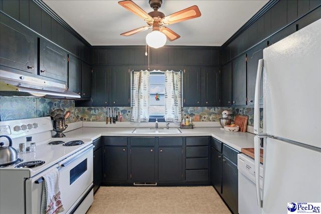 1807 Nottingham Drive, Florence, SC 29505