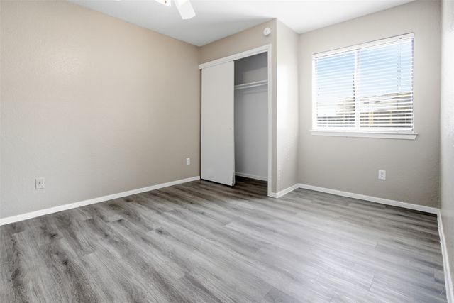 1122 Millview 2704, Arlington, TX 76012