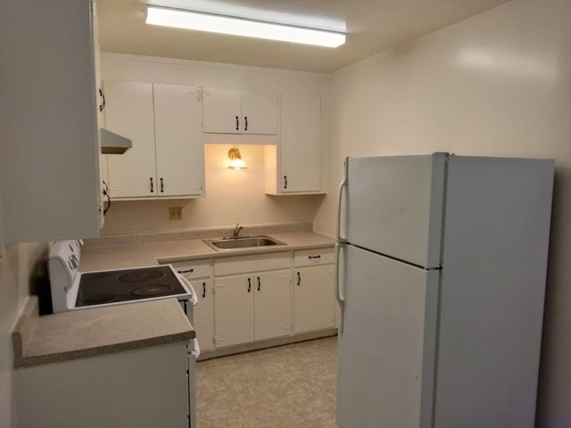 2131 Stanton Ave, San Pablo, CA 94806