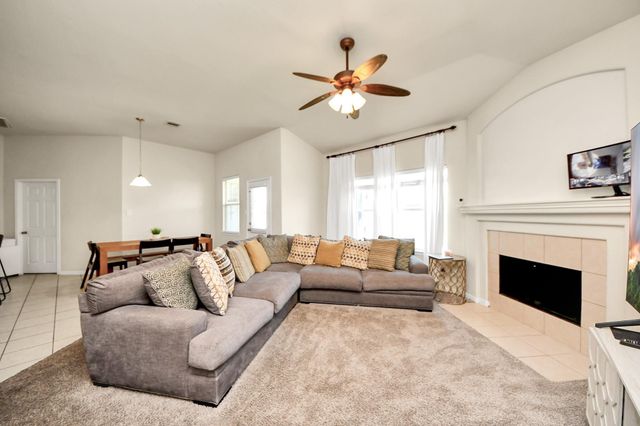 1922 Makenna Lane, Houston, TX 77049