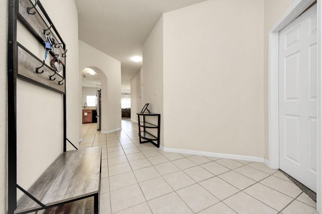 1922 Makenna Lane, Houston, TX 77049