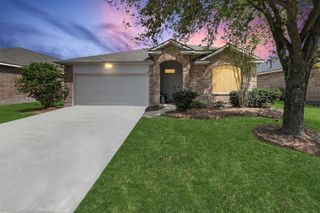 1922 Makenna Lane, Houston, TX 77049