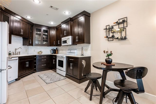 212 SE A Street 212, Bentonville, AR 72712