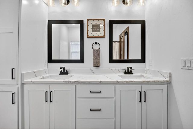 W2343 ETHAN DRIVE, Freedom, WI 54913