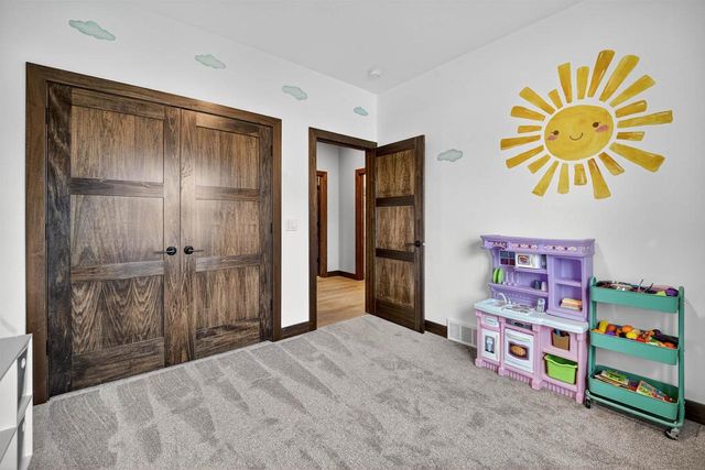 W2343 ETHAN DRIVE, Freedom, WI 54913