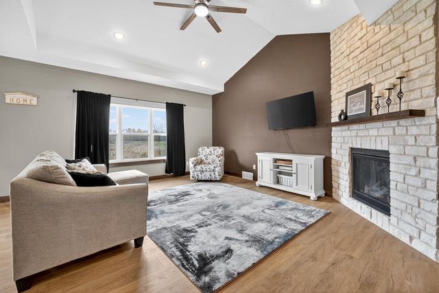 W2343 ETHAN DRIVE, Freedom, WI 54913