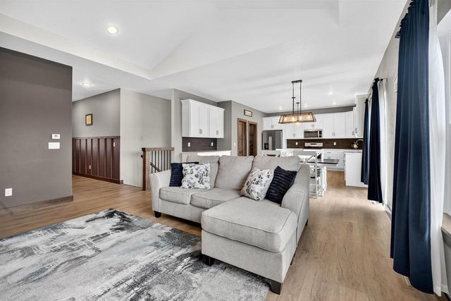 W2343 ETHAN DRIVE, Freedom, WI 54913