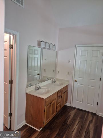 2100 Wedgewood Drive, Stone Mountain, GA 30088
