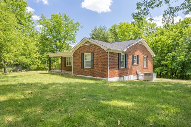 2204 Sowell Mill Pike, Columbia, TN 38401